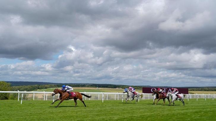 Horse racing action from the 2021 Goodwood Festival